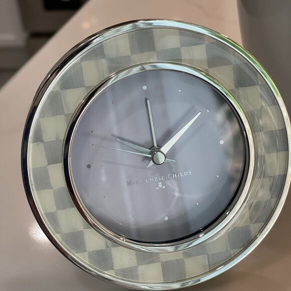 MKC Sterling Clock – Cool Crisp Charm - Picture 2 of 16